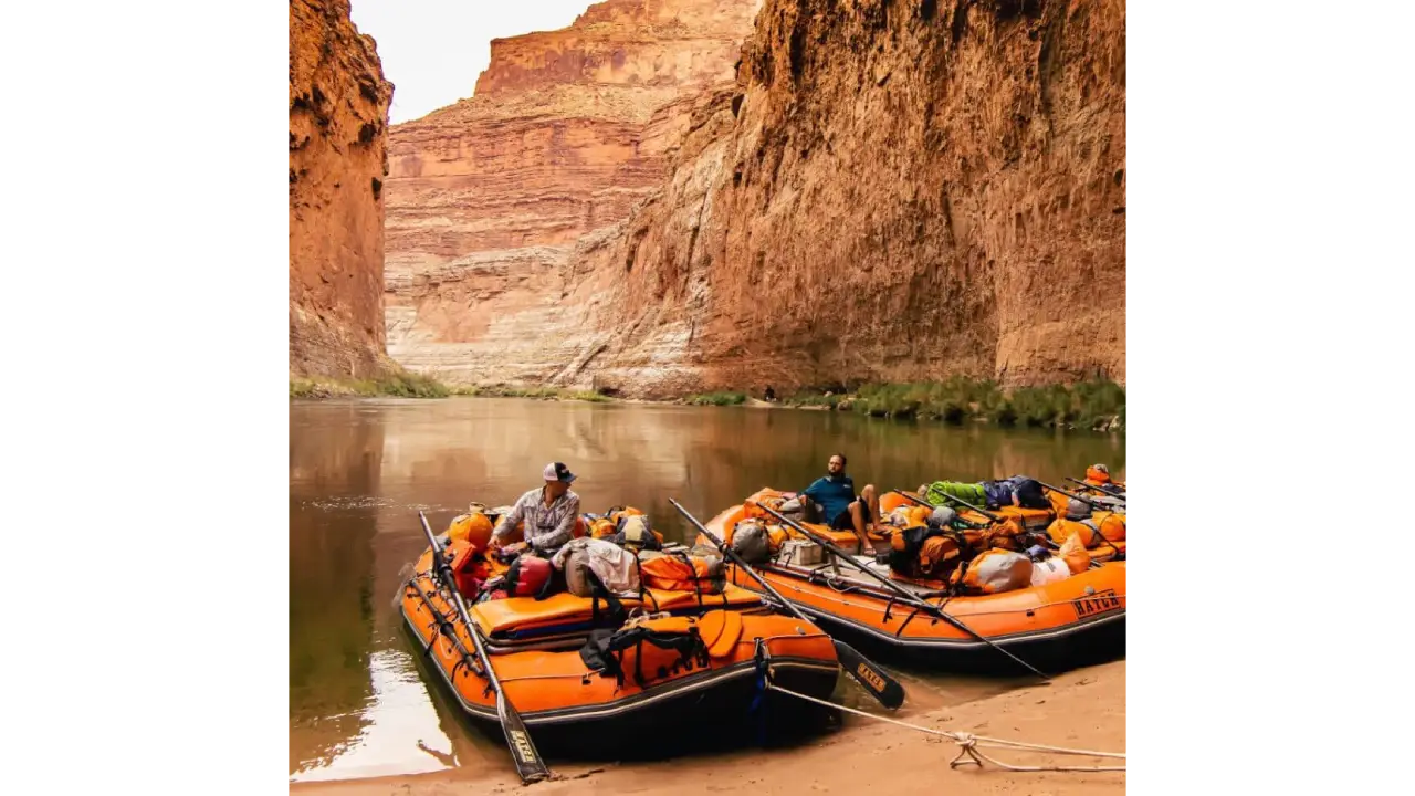 oar boats at redwall cavern