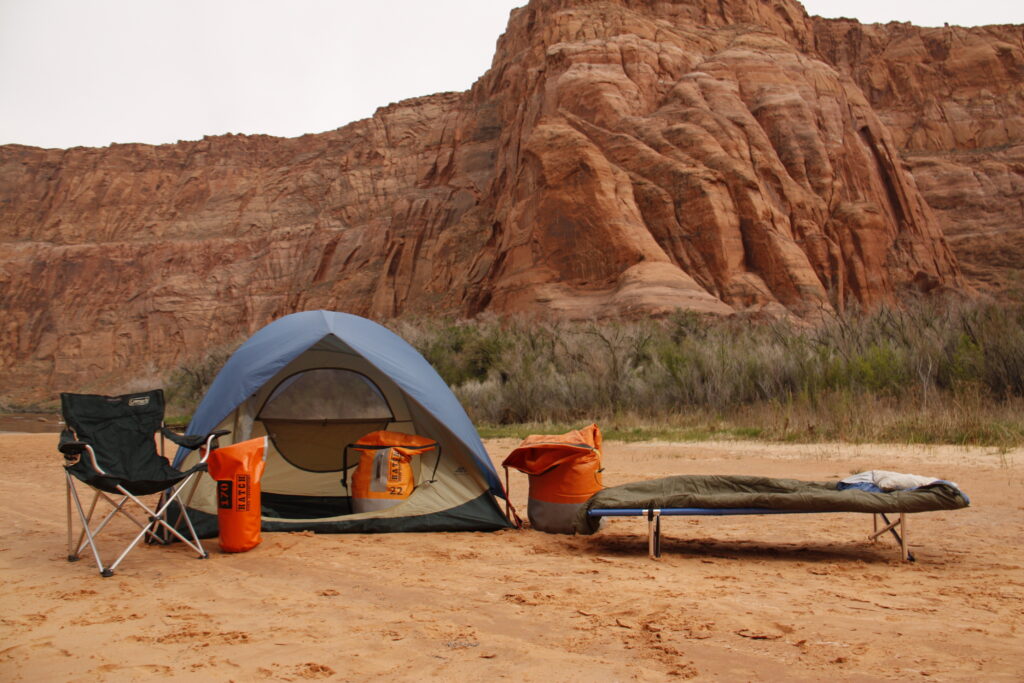 Camp in grand canyon 
