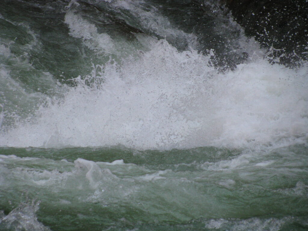 Rapid wave in Grand Canyon 